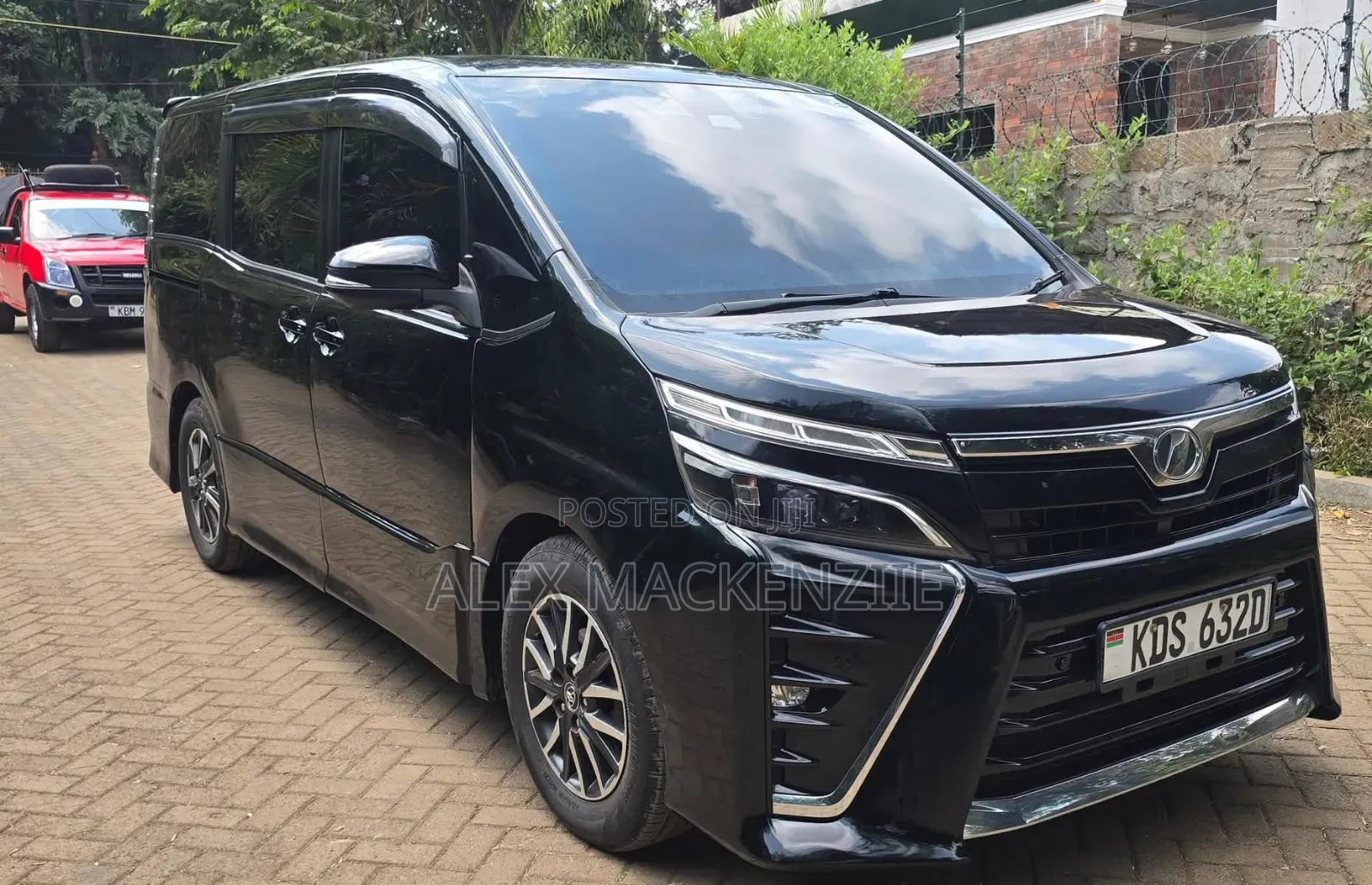 Toyota Voxy 2017 Black