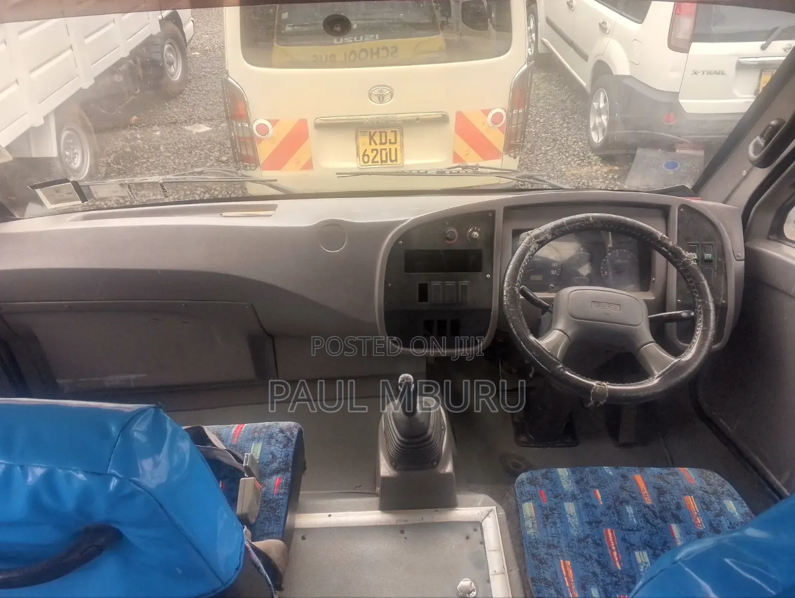 Isuzu NQR 2014 Yellow