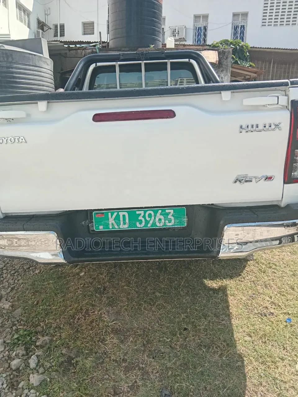 Toyota Hilux 2019 White