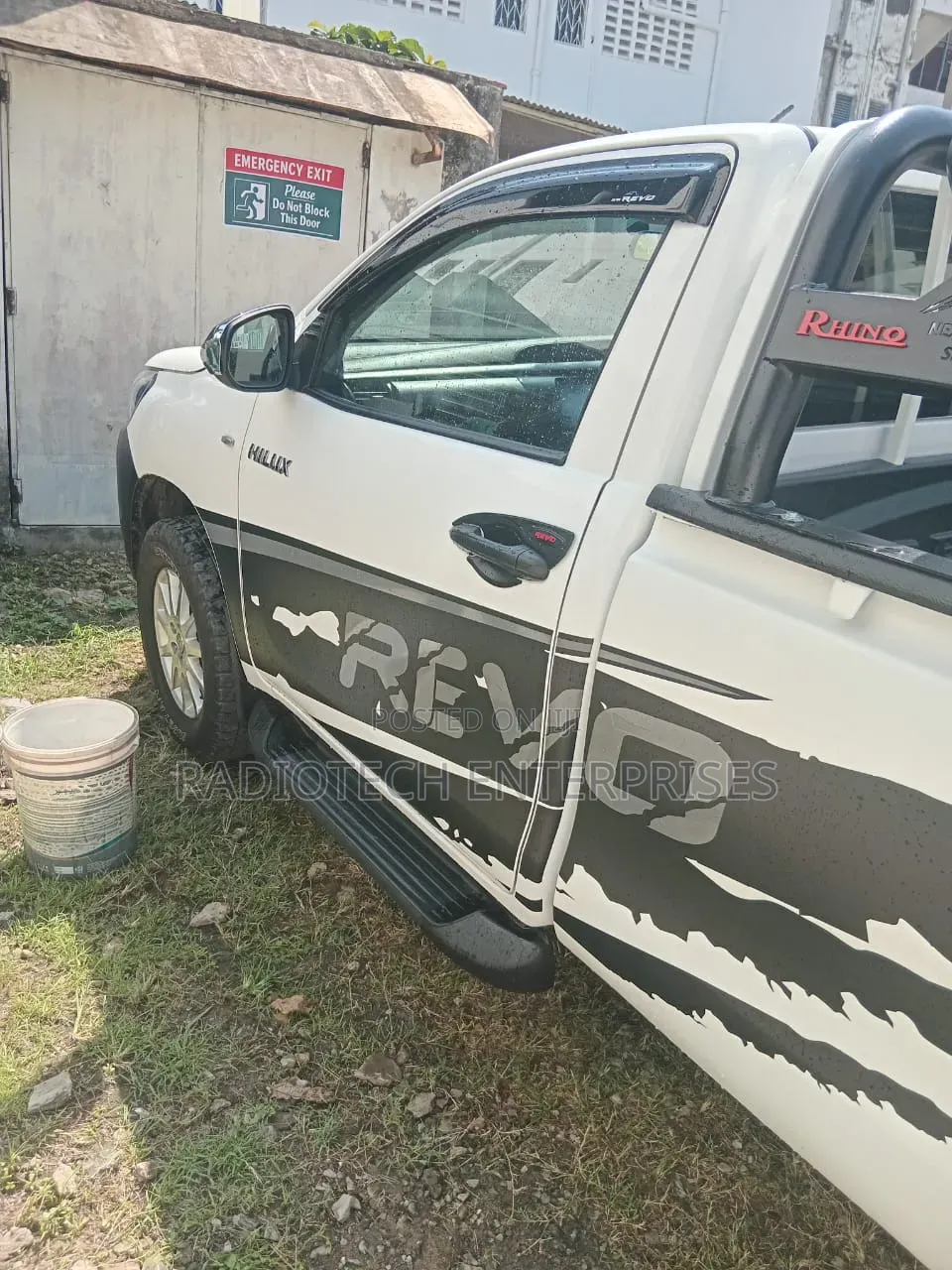 Toyota Hilux 2019 White
