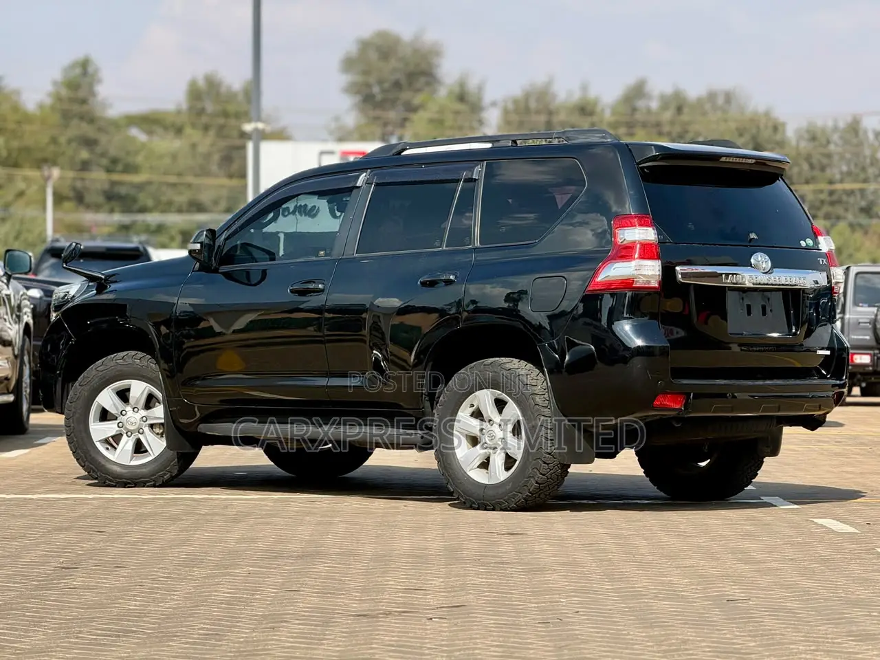 Toyota Land Cruiser Prado 2.8 2017 Black