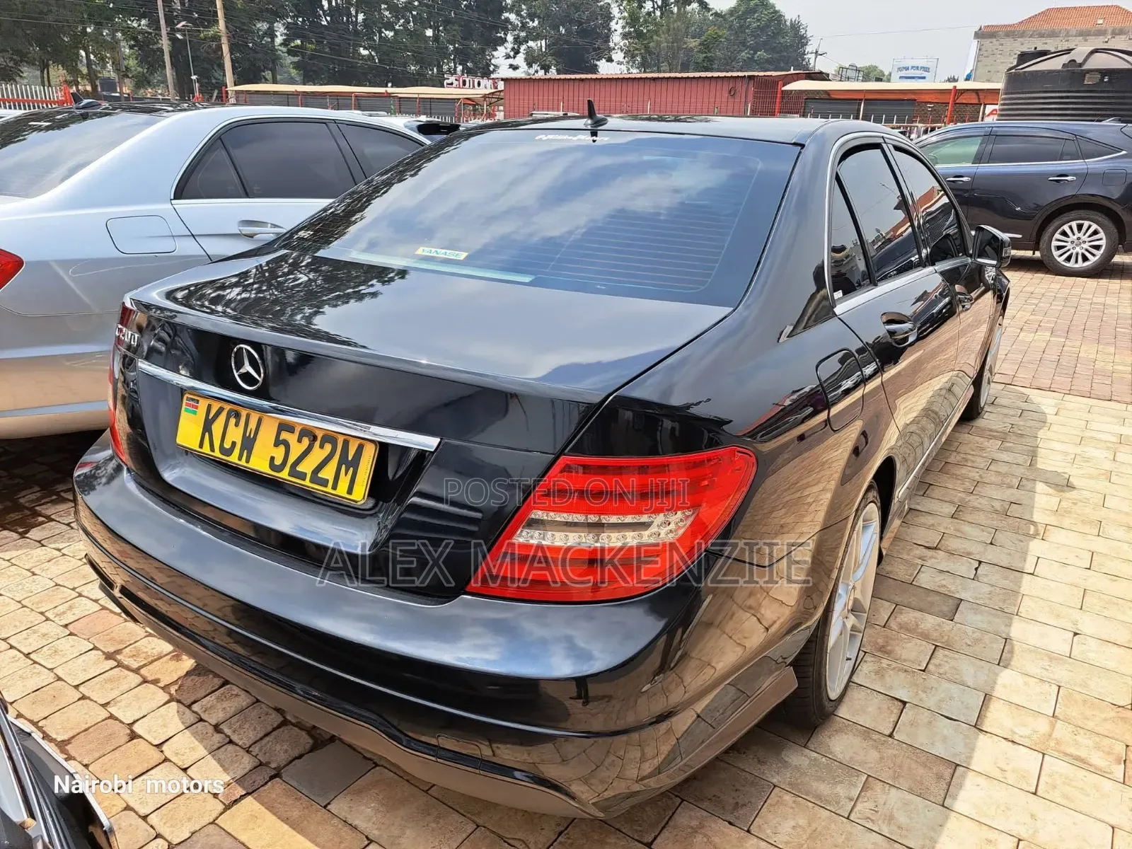 Mercedes-Benz C200 2012 Black