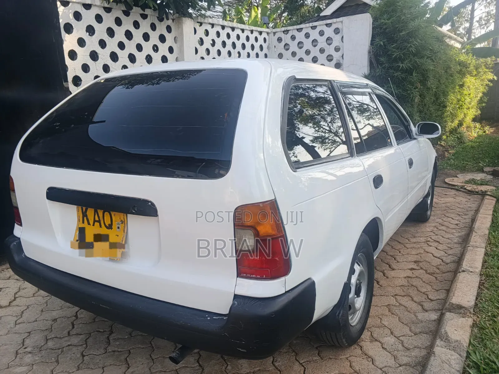 Toyota Corolla 2003 White