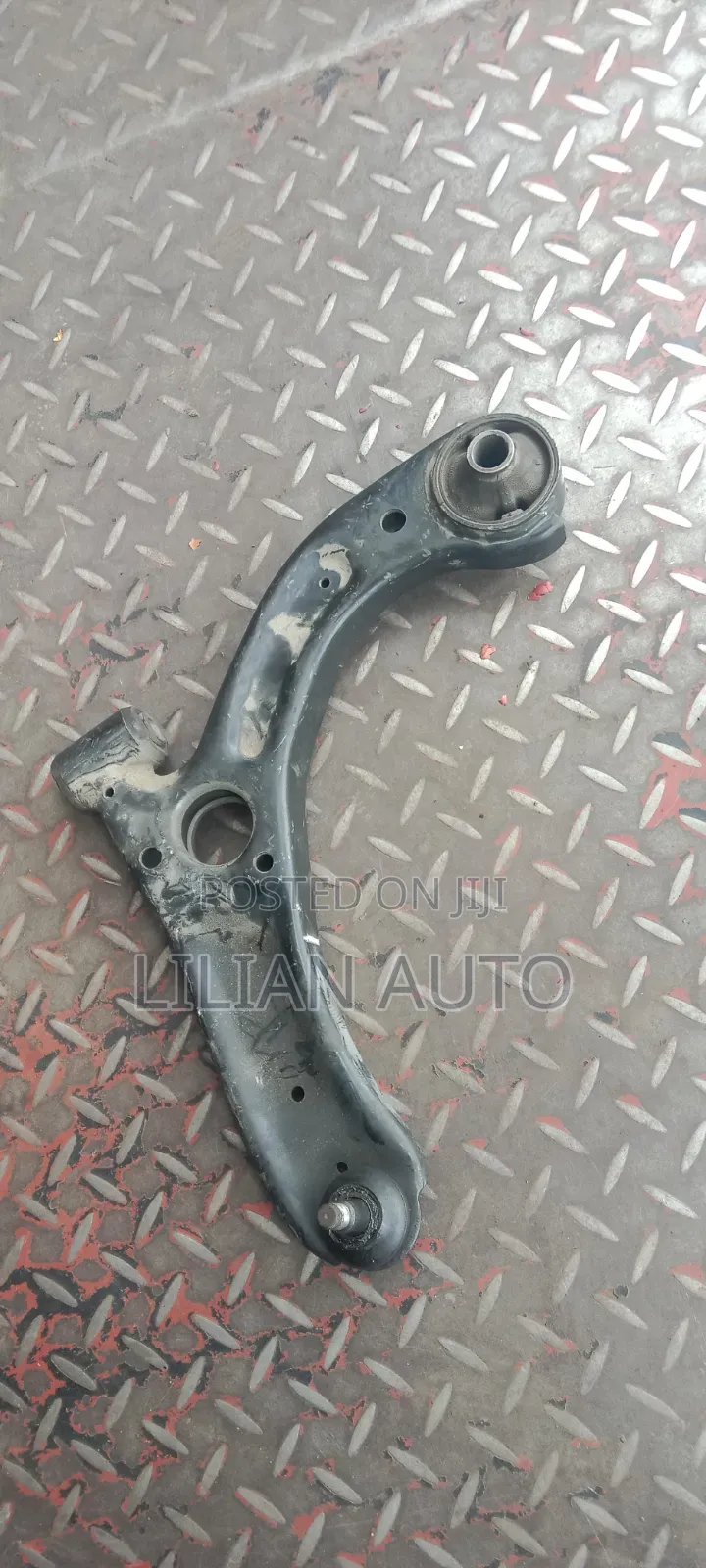 Diahtsu Mira Control Arm