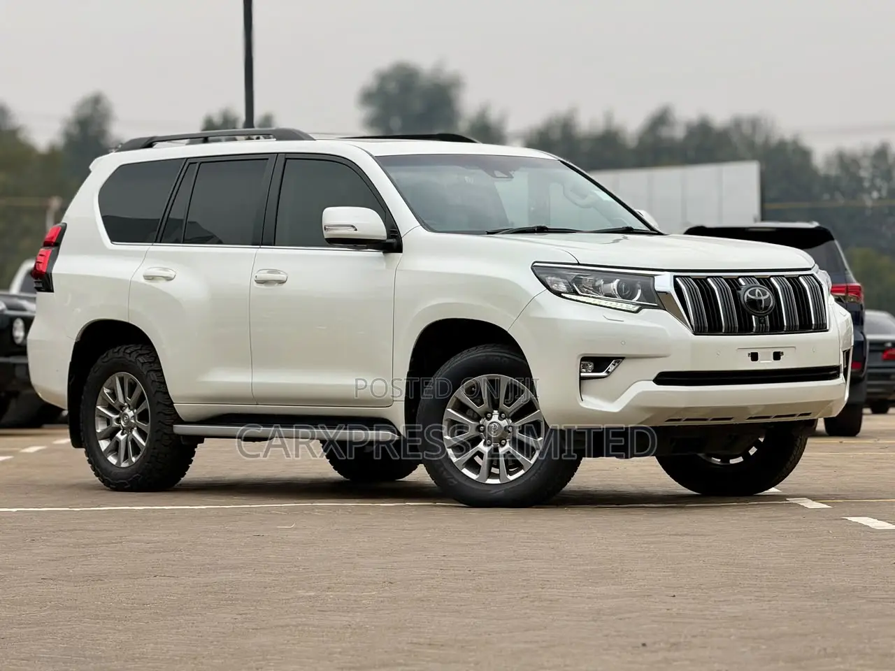 Toyota Land Cruiser Prado 2.8 2020 White