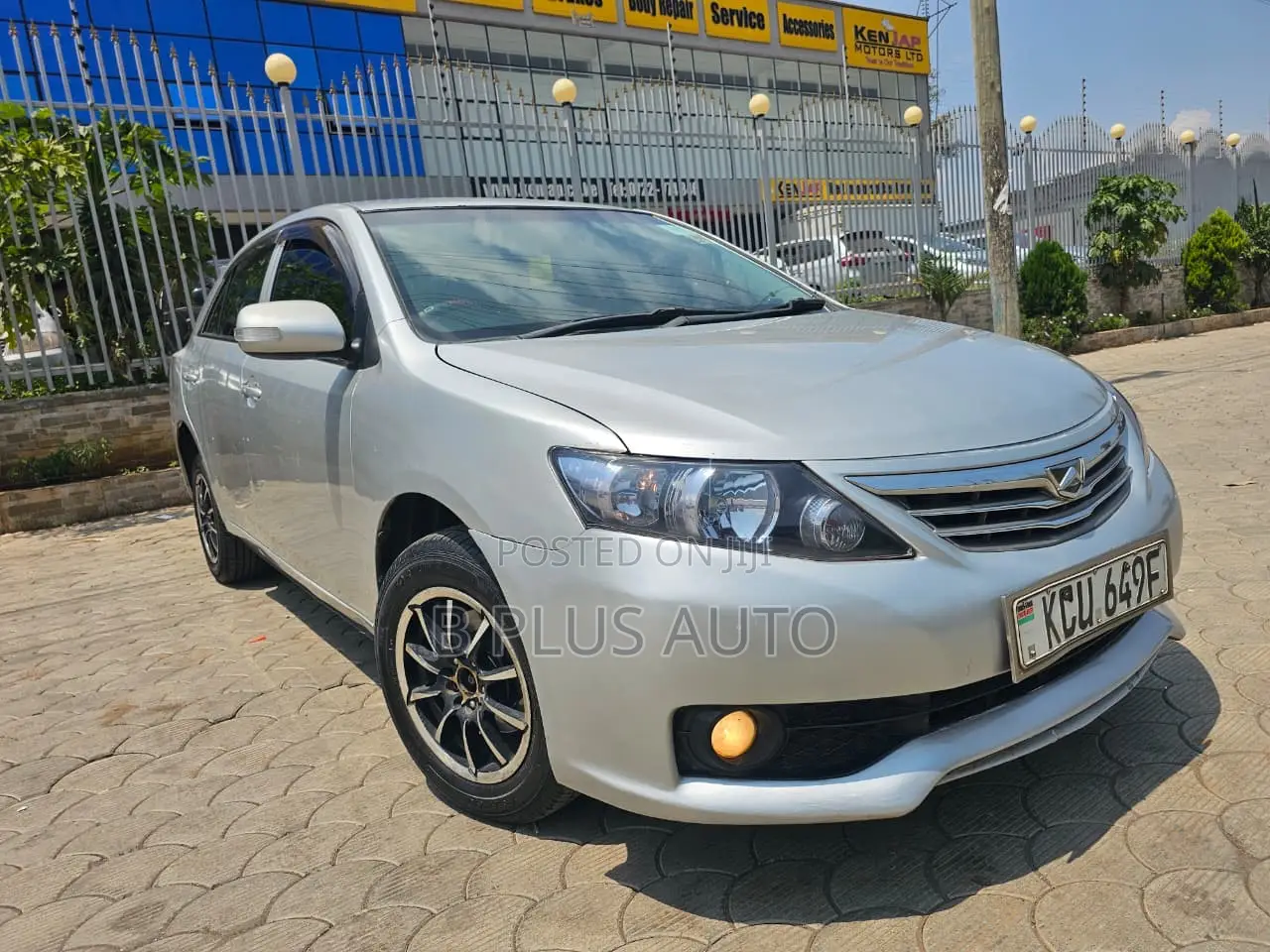 Toyota Allion 2012 Silver