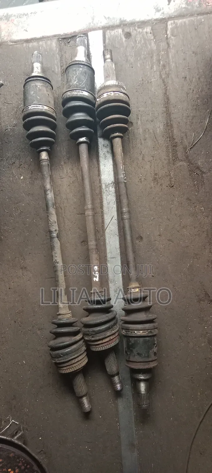NZE /Fielder/Axio/260 Rear Shafts