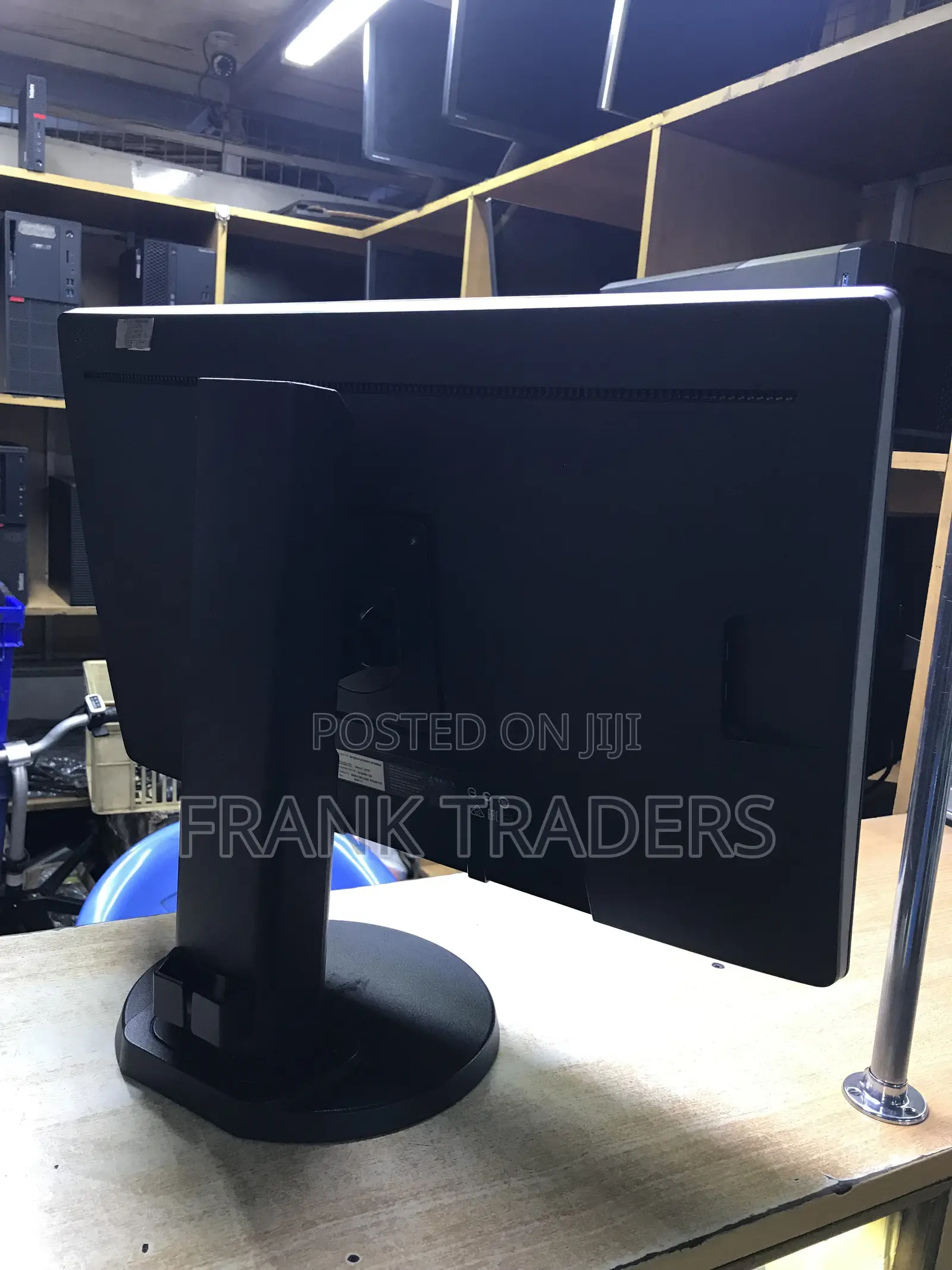 Elite Display HP 23 Inch