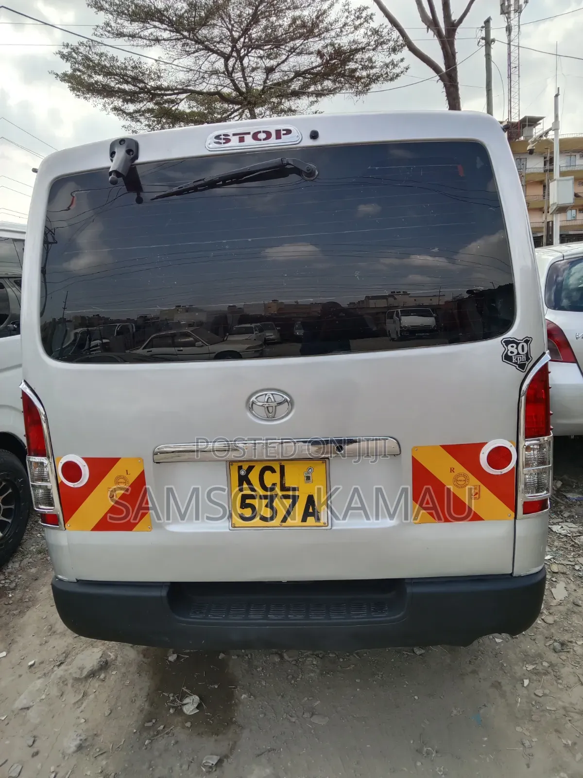 Toyota HiAce 2010 Silver