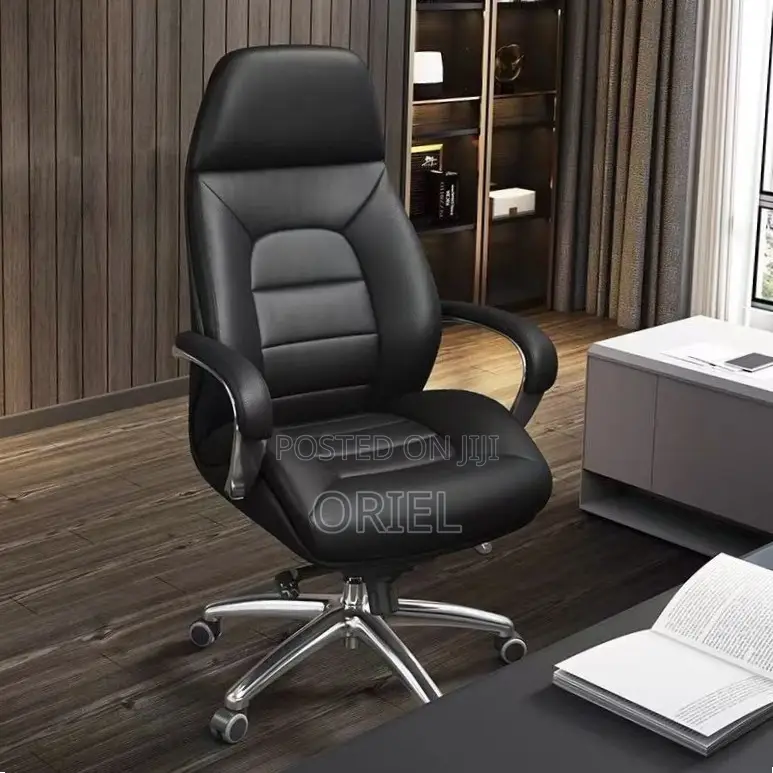Office Chair : Modern Executive Office Black Leather Padded Chair