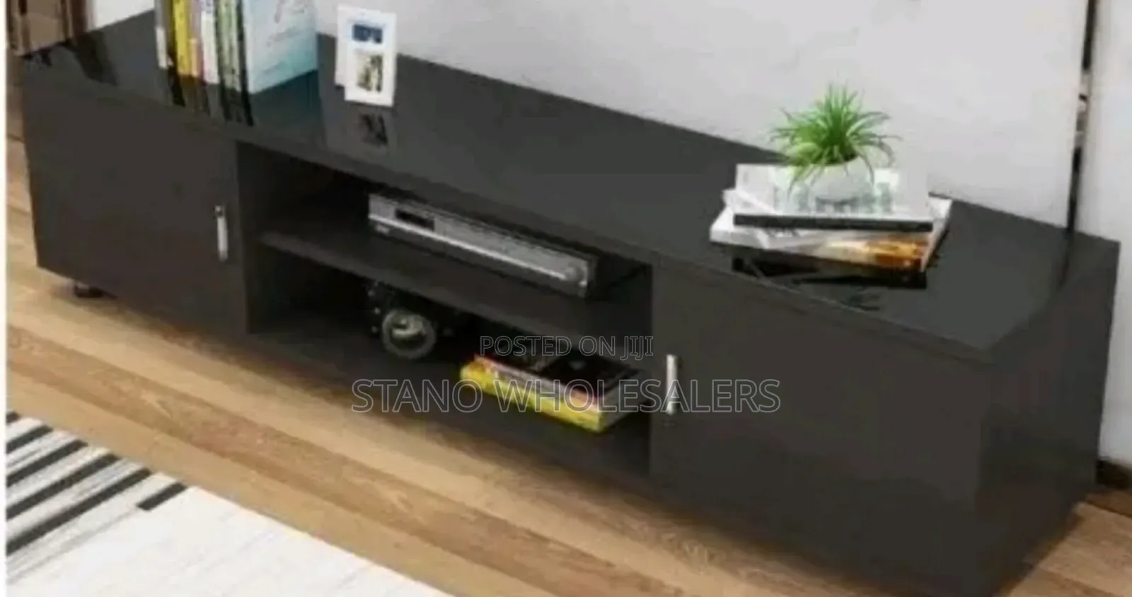 Rio Black TV Stand