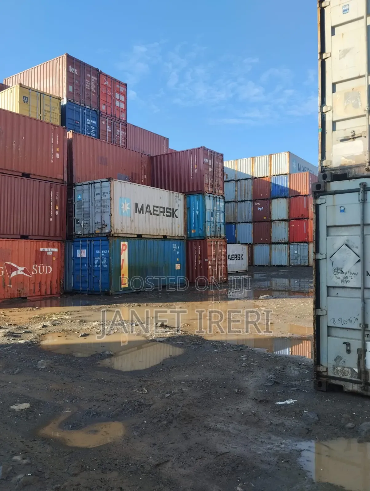 Clean 20ft Container With Documents