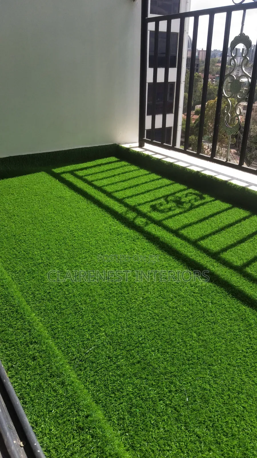 Making Balcony Impressions Beautiful With Artificial Green Grass