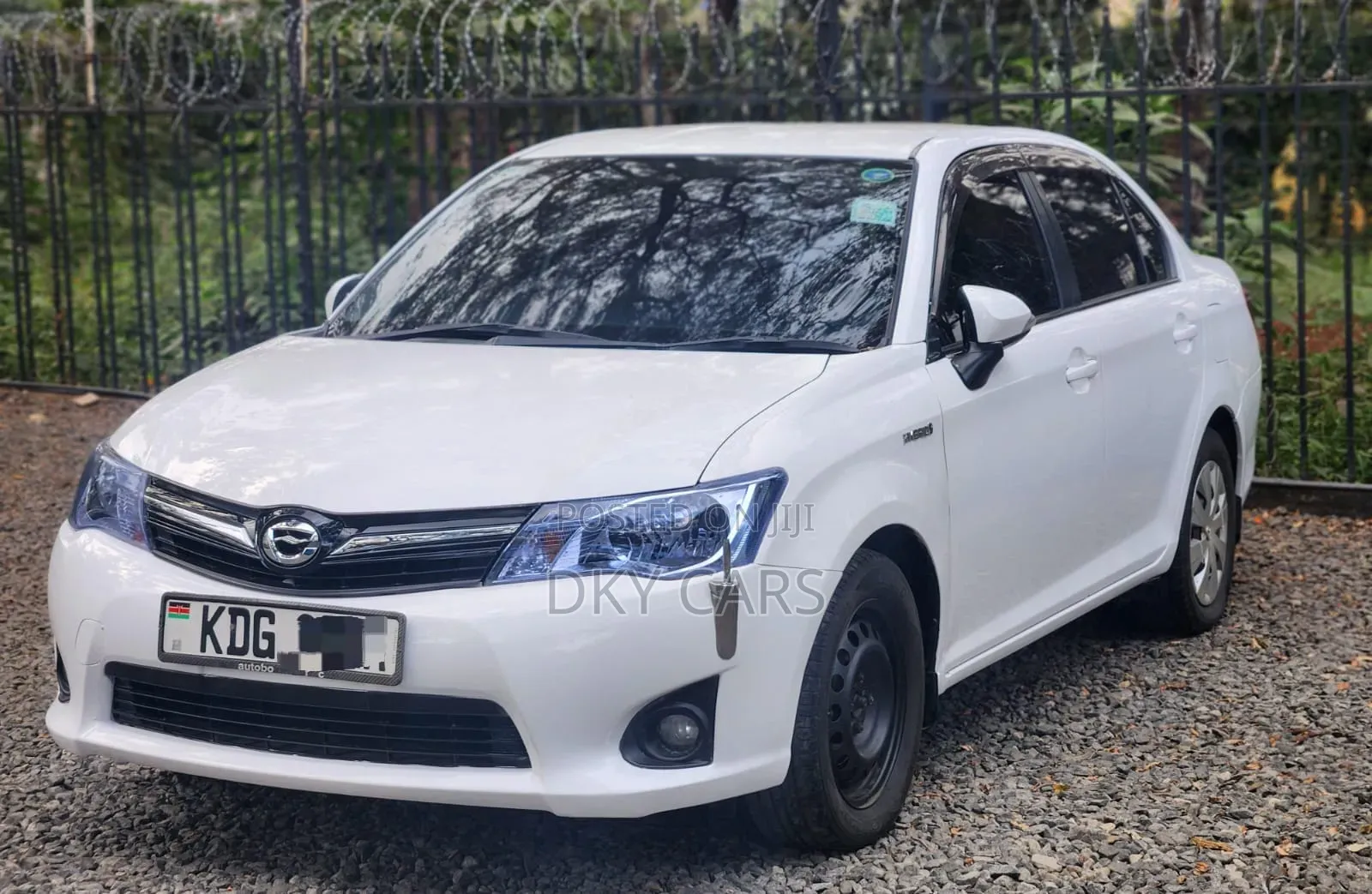 Toyota Axio 2014 White