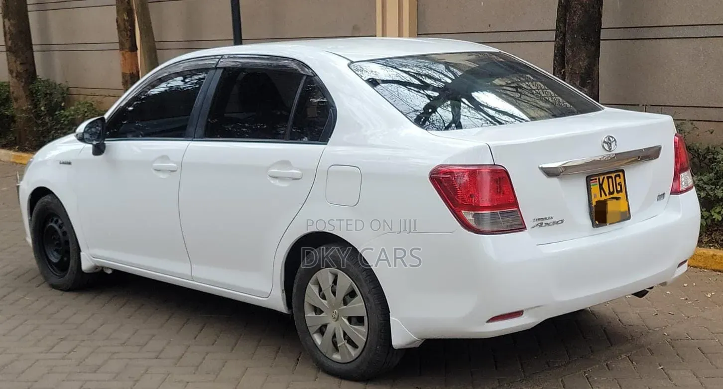 Toyota Axio 2014 White
