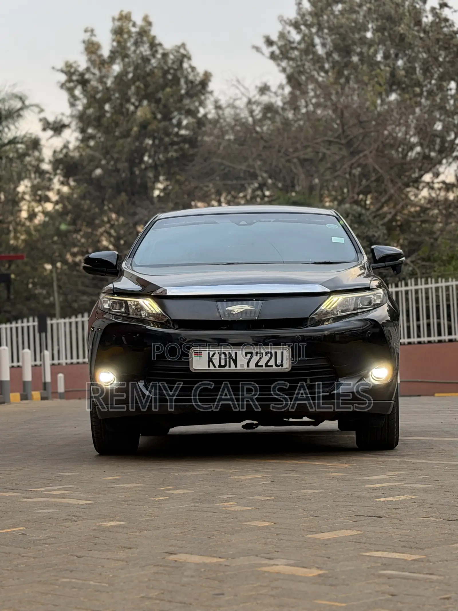 Toyota Harrier 2016 Black