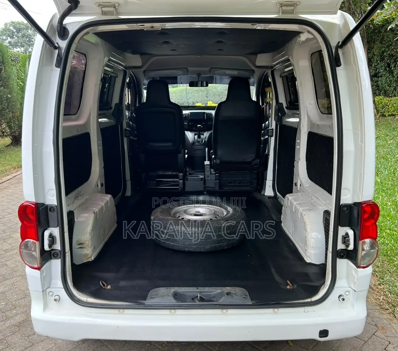 Nissan NV200 2014 White