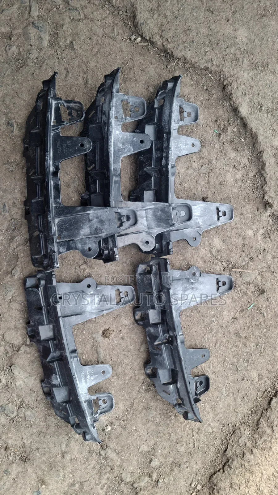 Harrier Grill Brackets