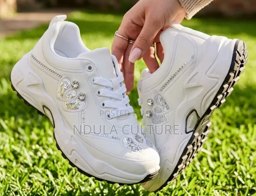 Ladies Fashion Shoes