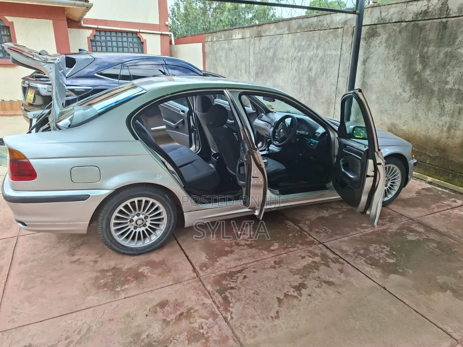 BMW 318i 2000 Silver