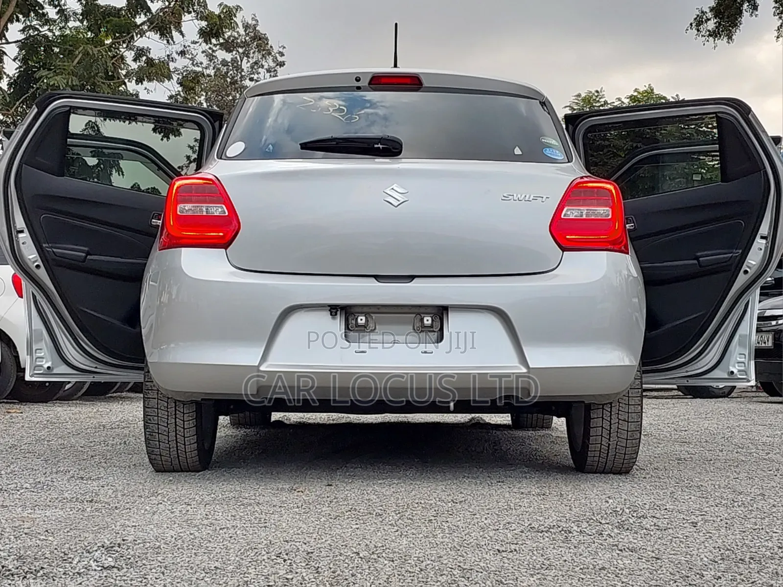 Suzuki Swift 2019 Silver