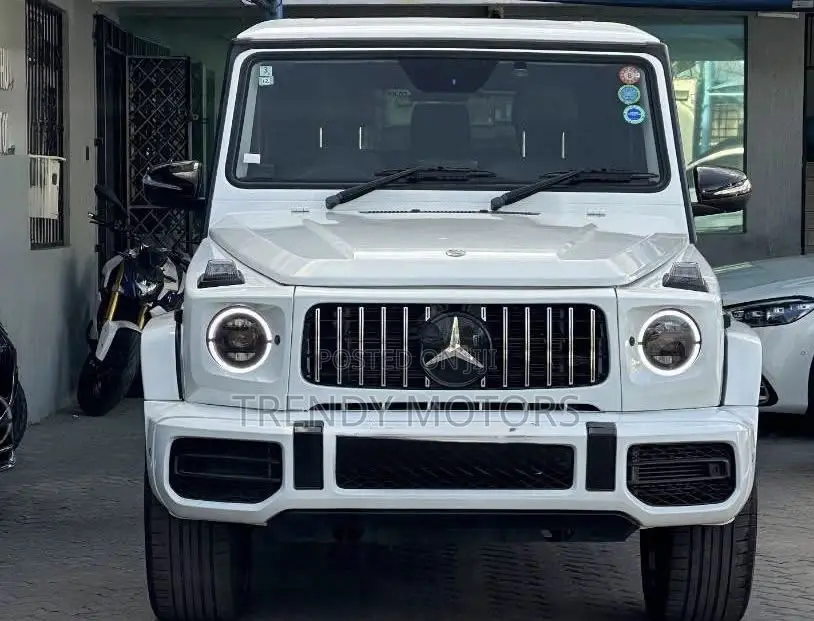 Mercedes-Benz G-Class 2018 White