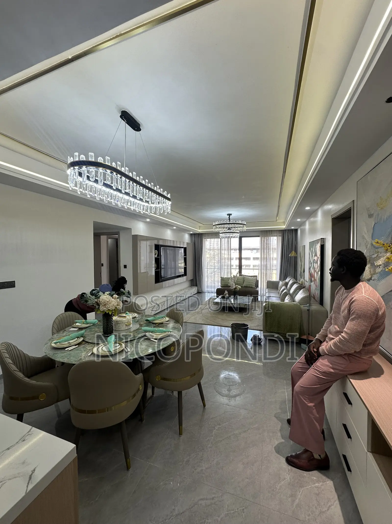 3bdrm Apartment in Lavington for sale