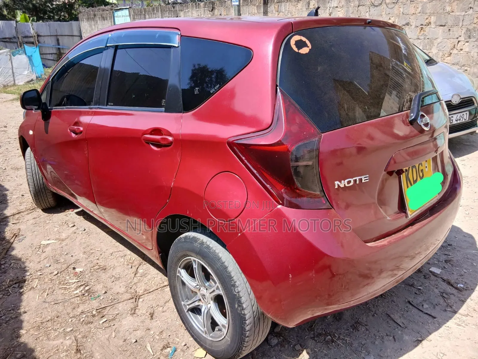 Nissan Note 2015 Red