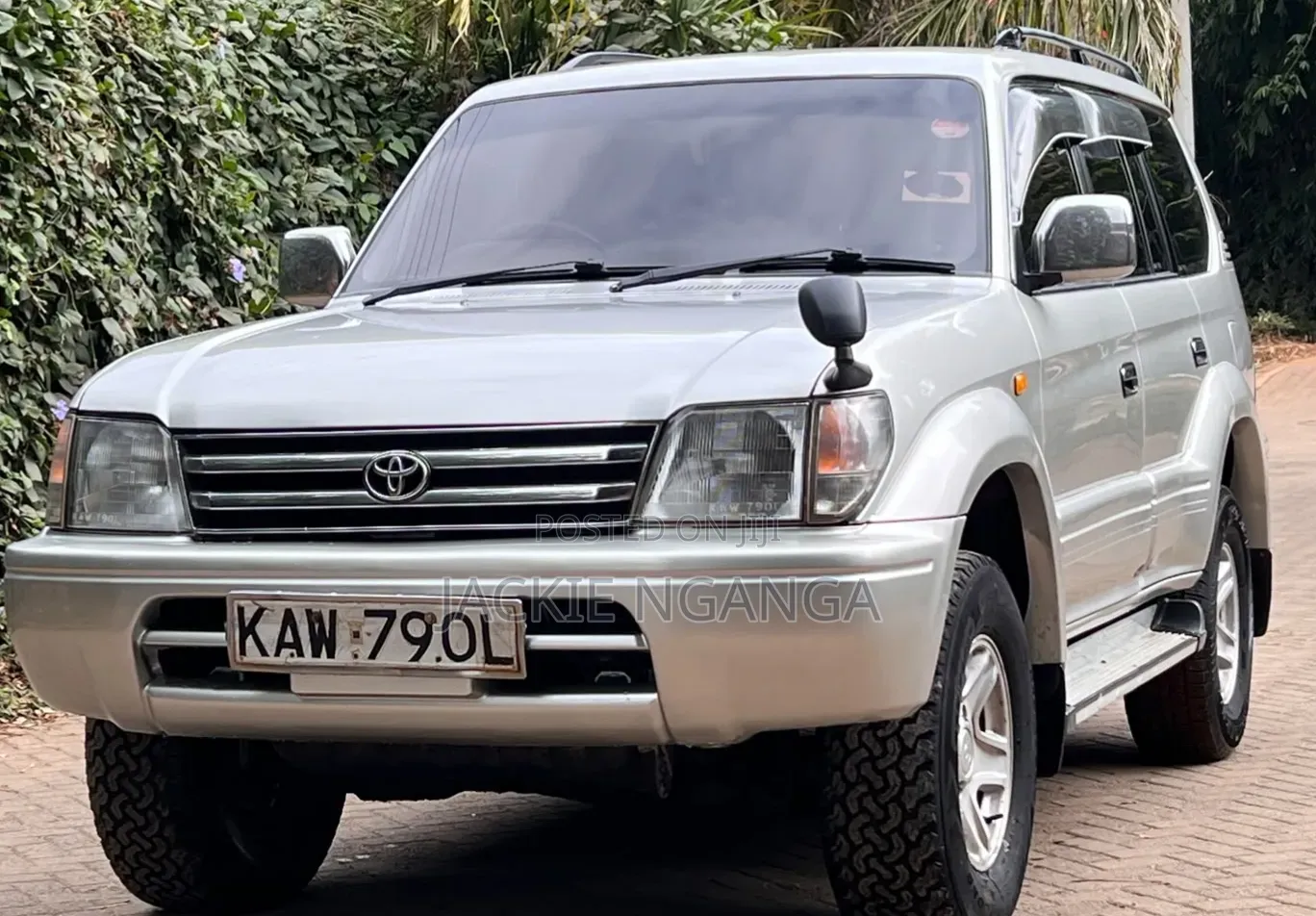 Toyota Land Cruiser Prado 2000 Silver