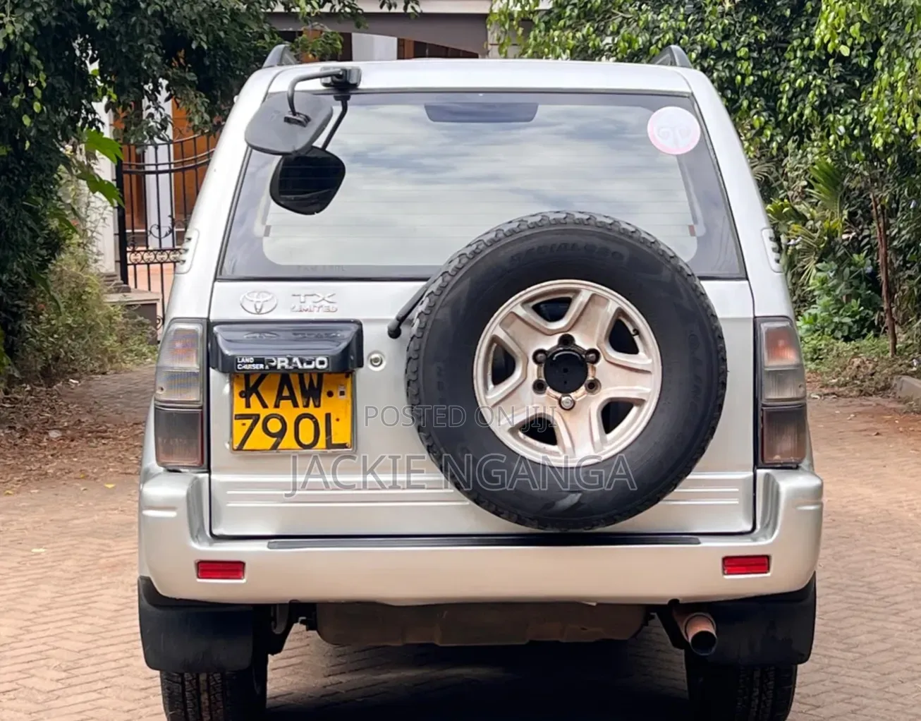 Toyota Land Cruiser Prado 2000 Silver