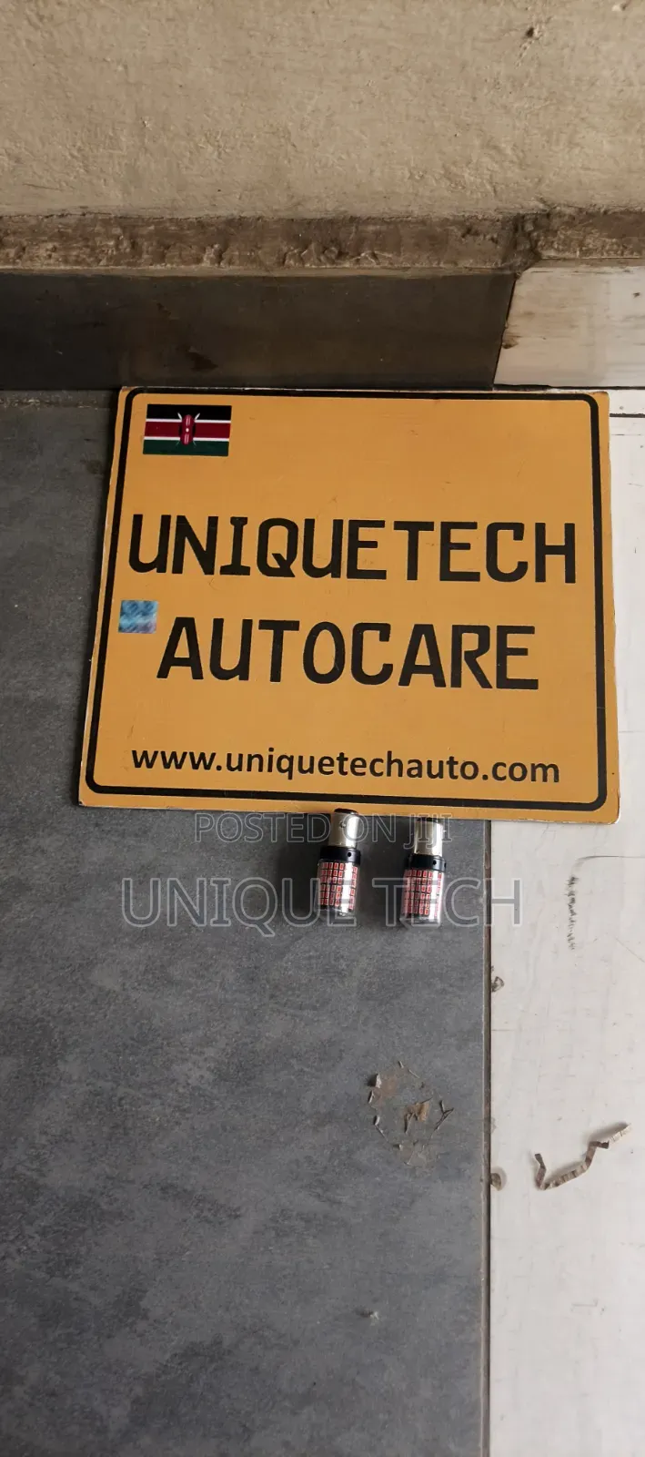 Car Parking Bulbs With Cap 2PCS Parking Light Bulbs