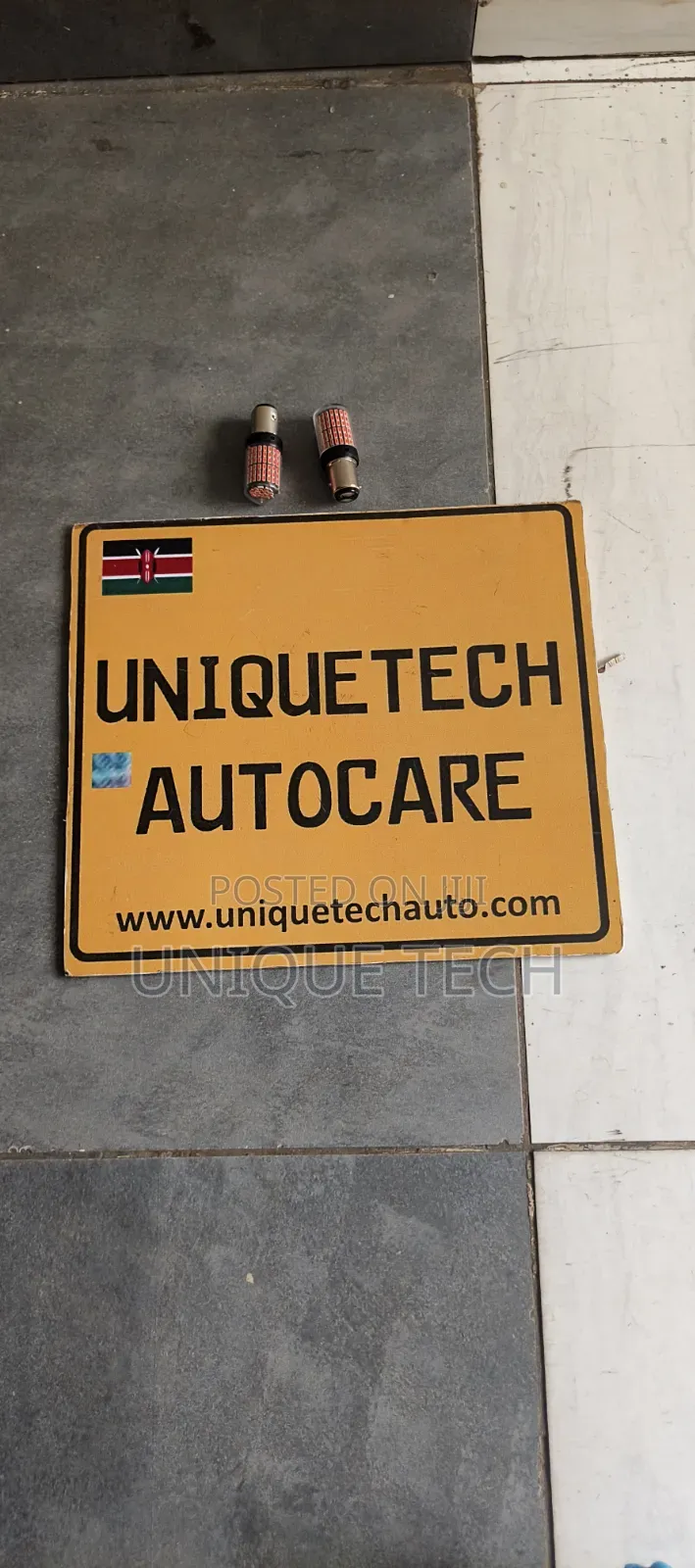 2PCS Universal Parking Bulbs