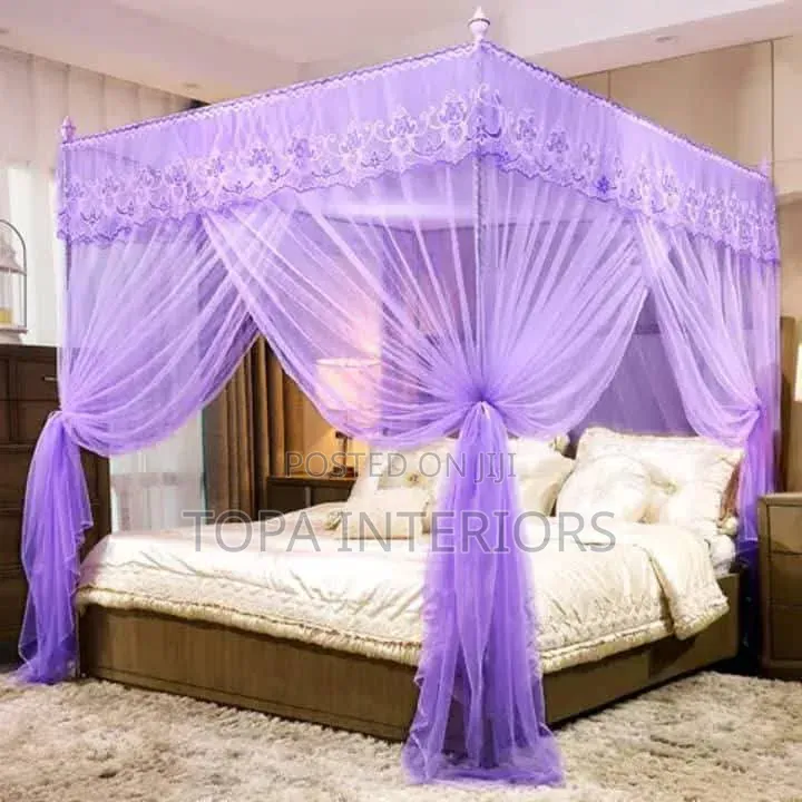 Portable Foldable Mesh Screen Mosquito Bed Net With 4 Stands