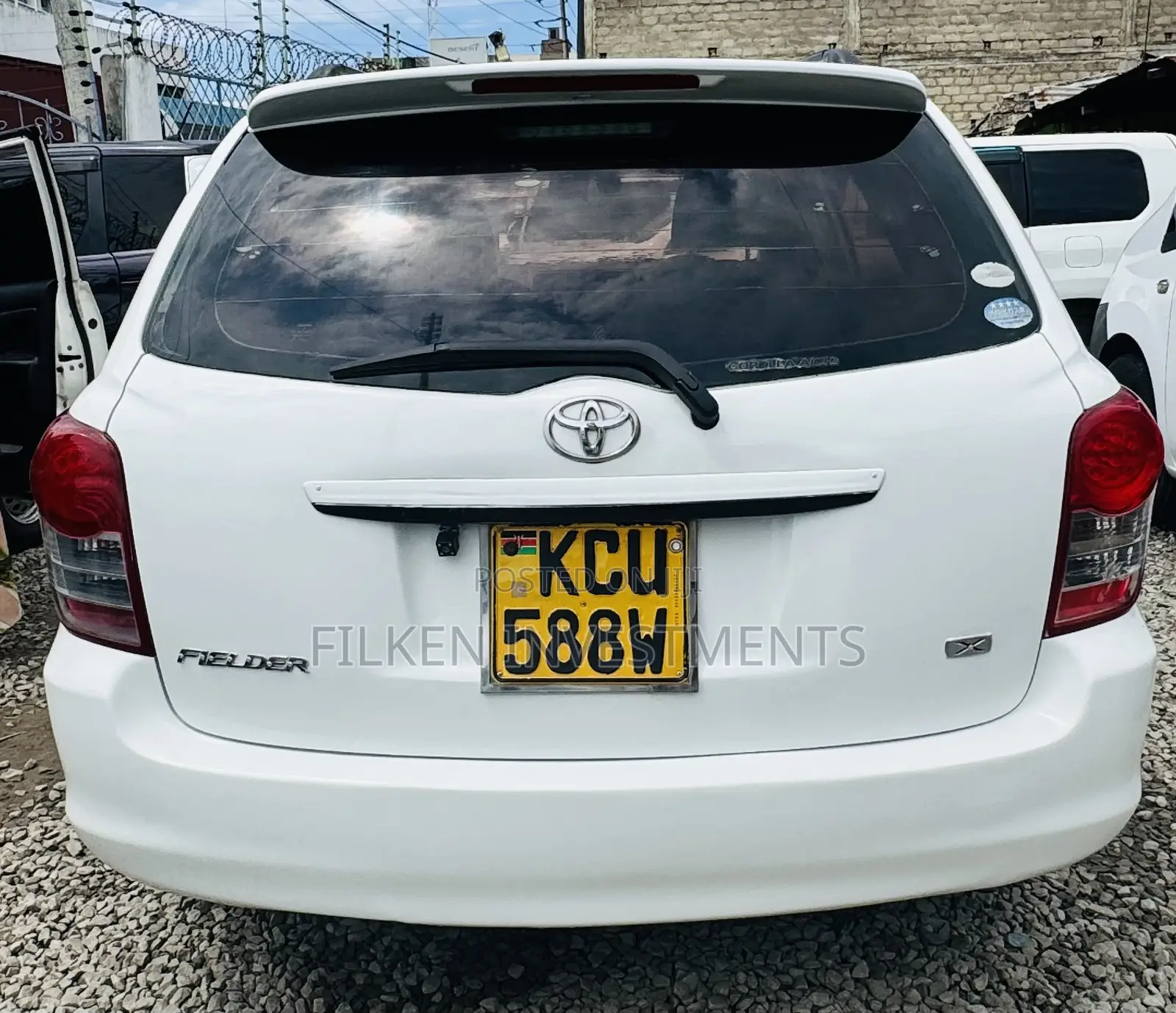 Toyota Corolla Fielder 1.5 Petrol FWD 2012 White