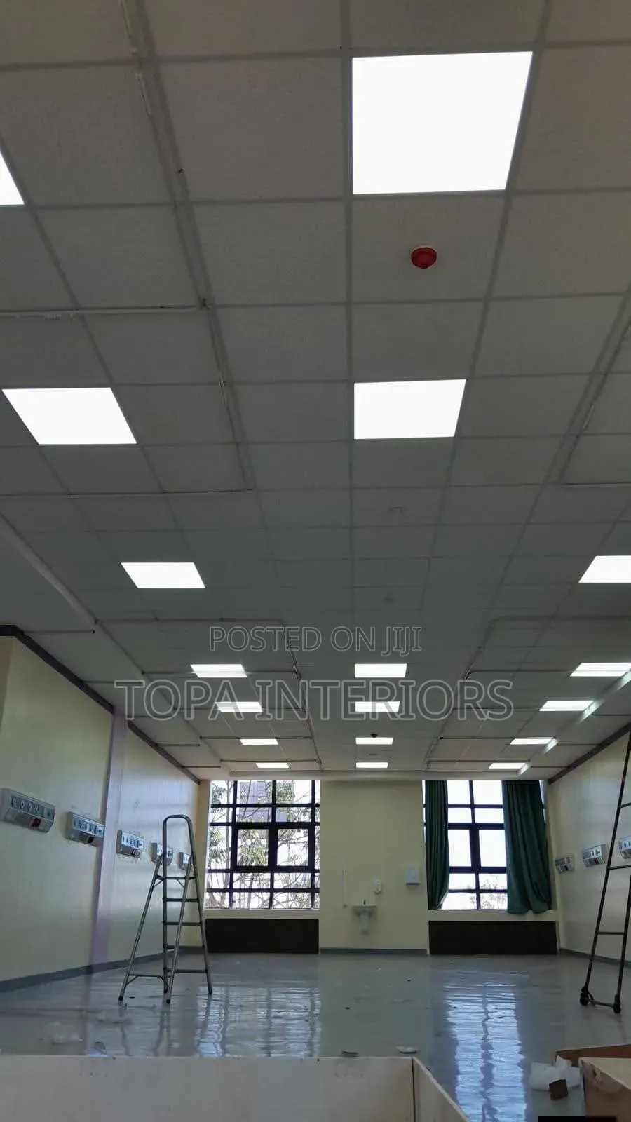 Hospital Ceiling Aluminium Bendable Drapery Curtain Rail Installation