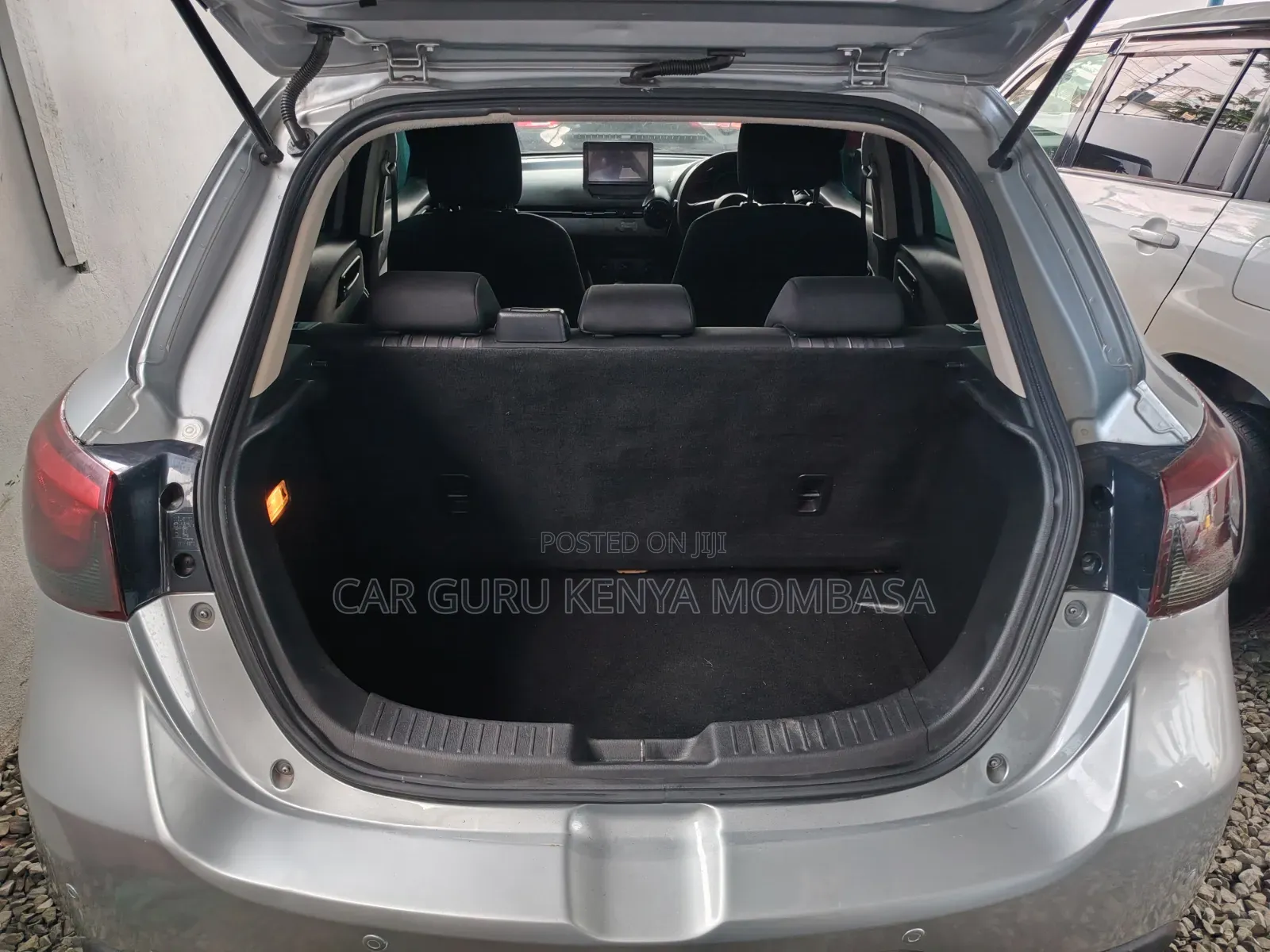 Mazda Demio 2018 Silver