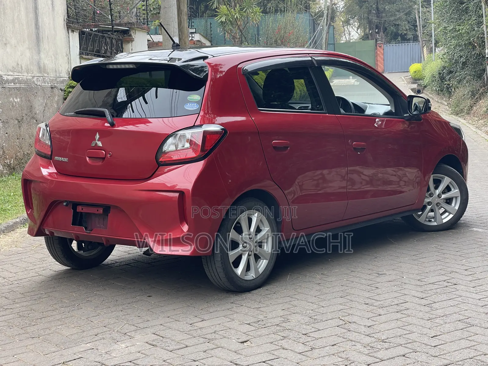 Mitsubishi Mirage 2021 Red