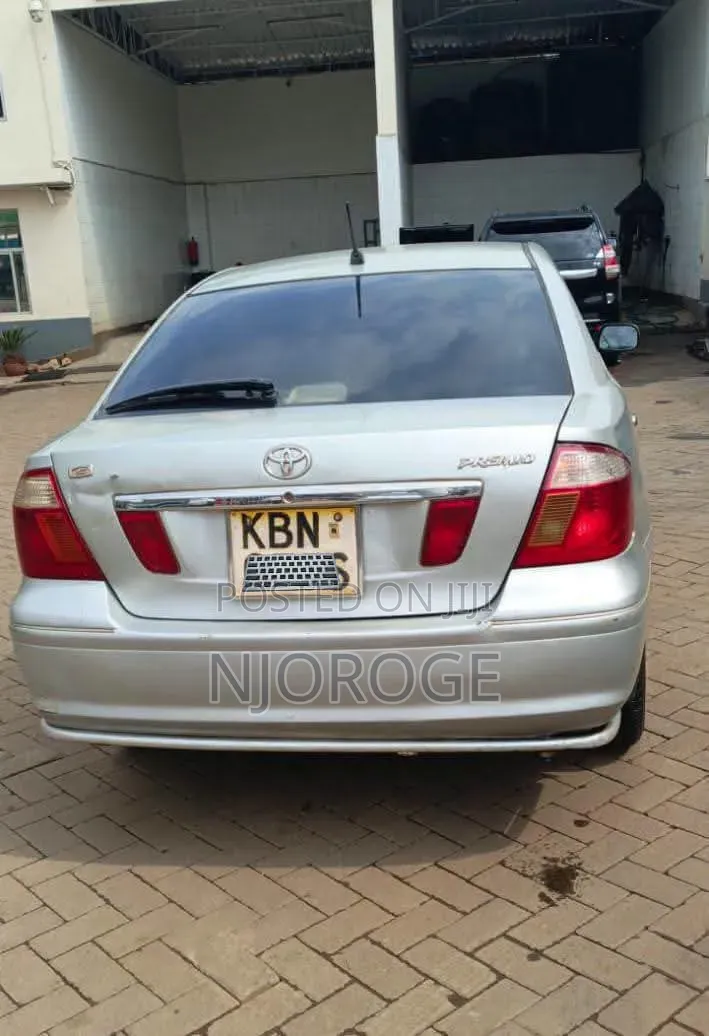 Toyota Premio 2004 Silver