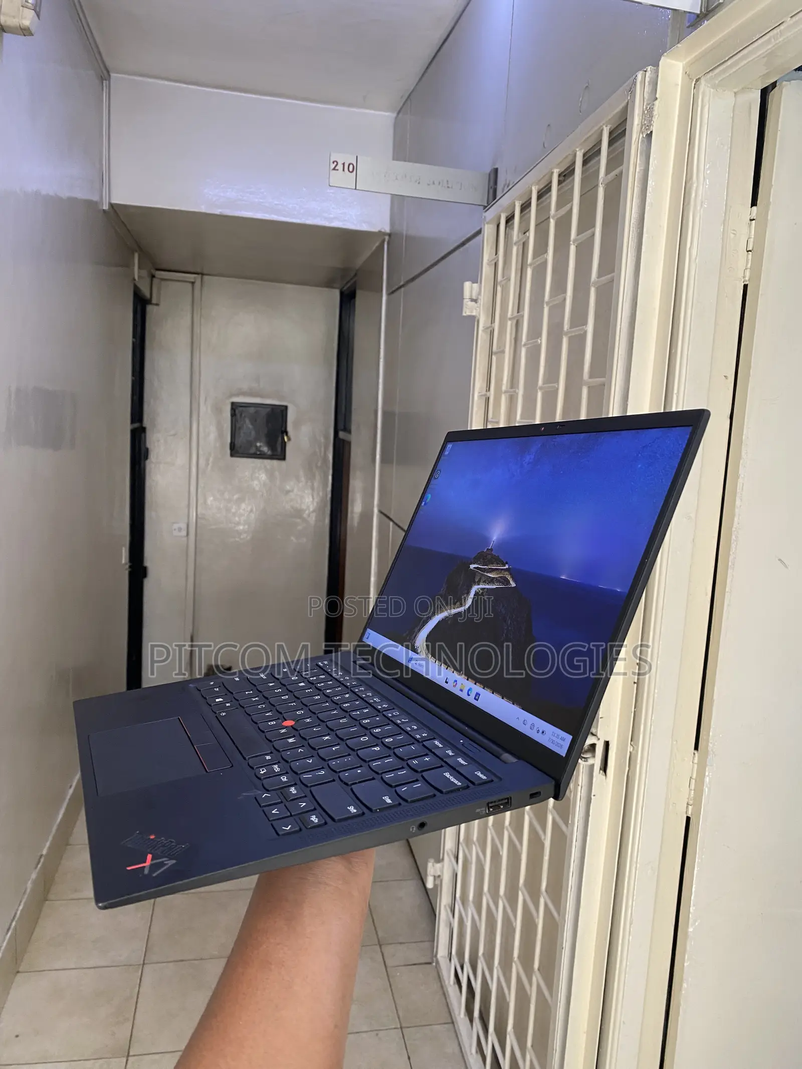Laptop Lenovo ThinkPad X1 Carbon 16GB Intel Core i7 SSD 512GB