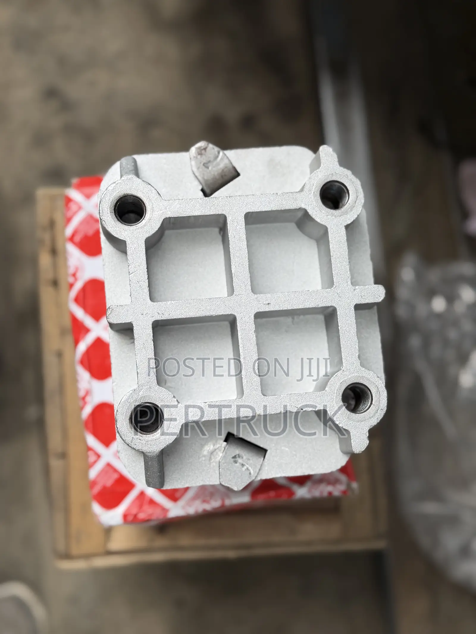  Engine Gearbox Mounting Fuso FJ/Mercedes Benz Atego