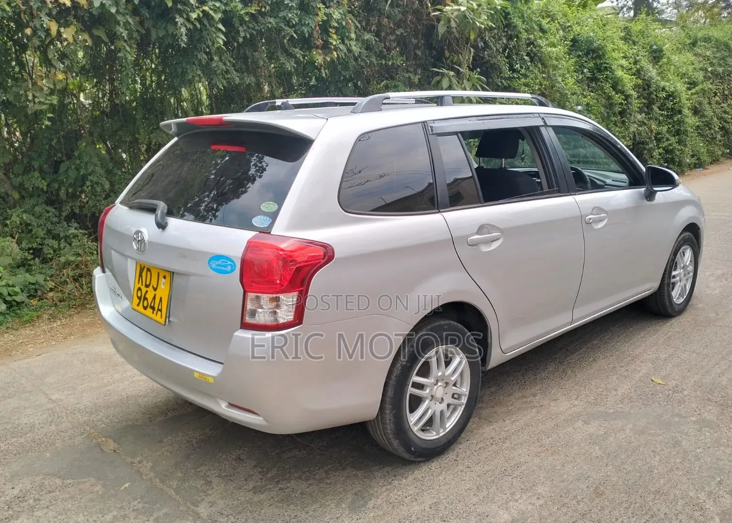 Toyota Corolla Fielder 2015 Silver