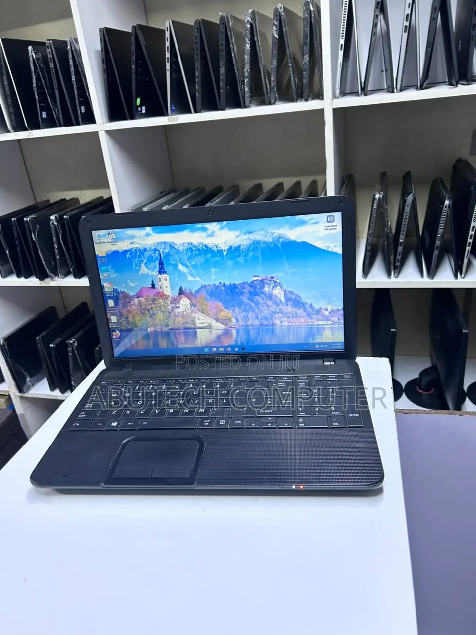 Laptop Toshiba Satellite C55 4GB Intel Core i3 HDD 500GB