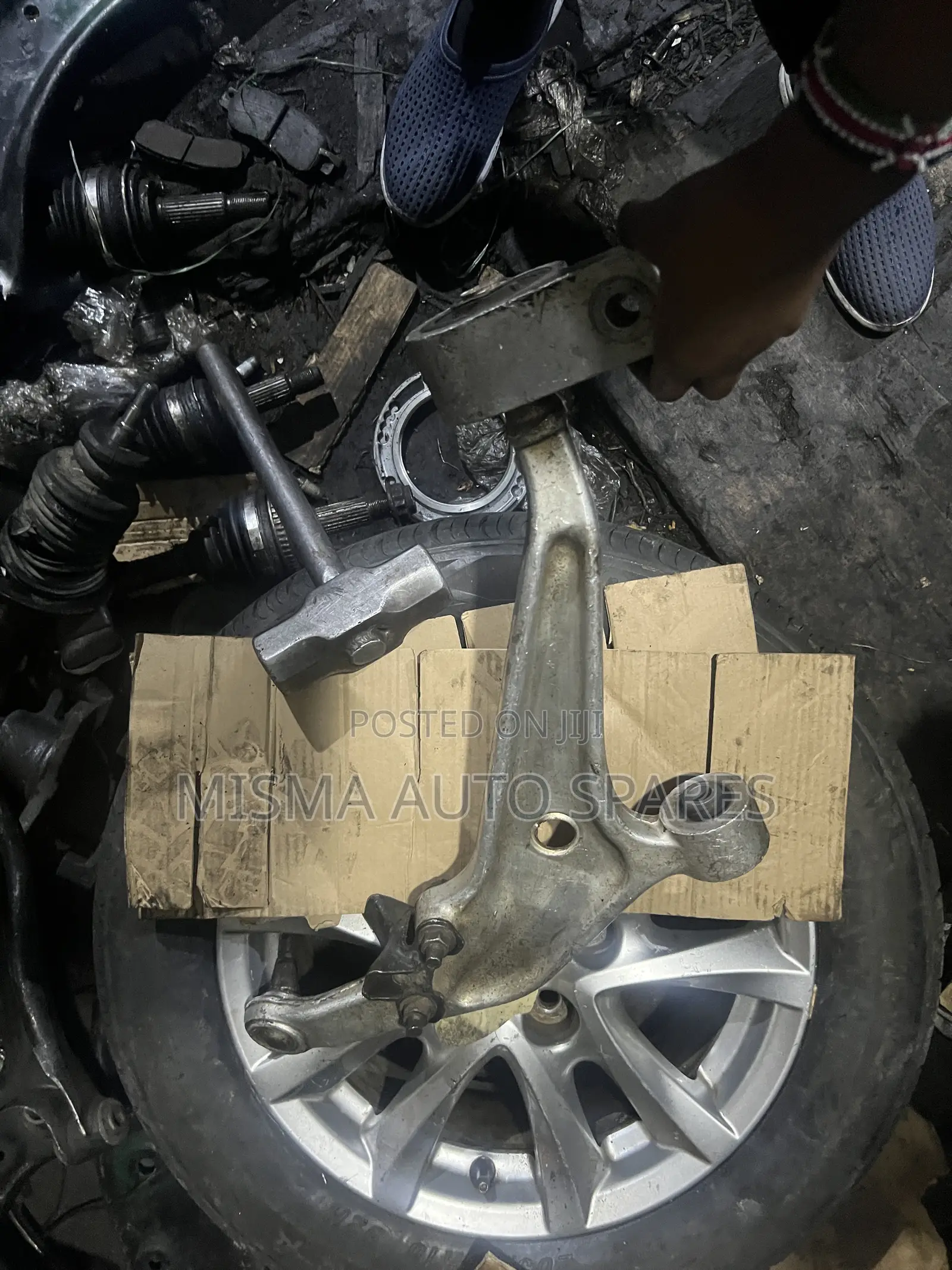 Control Arm Extrail T30