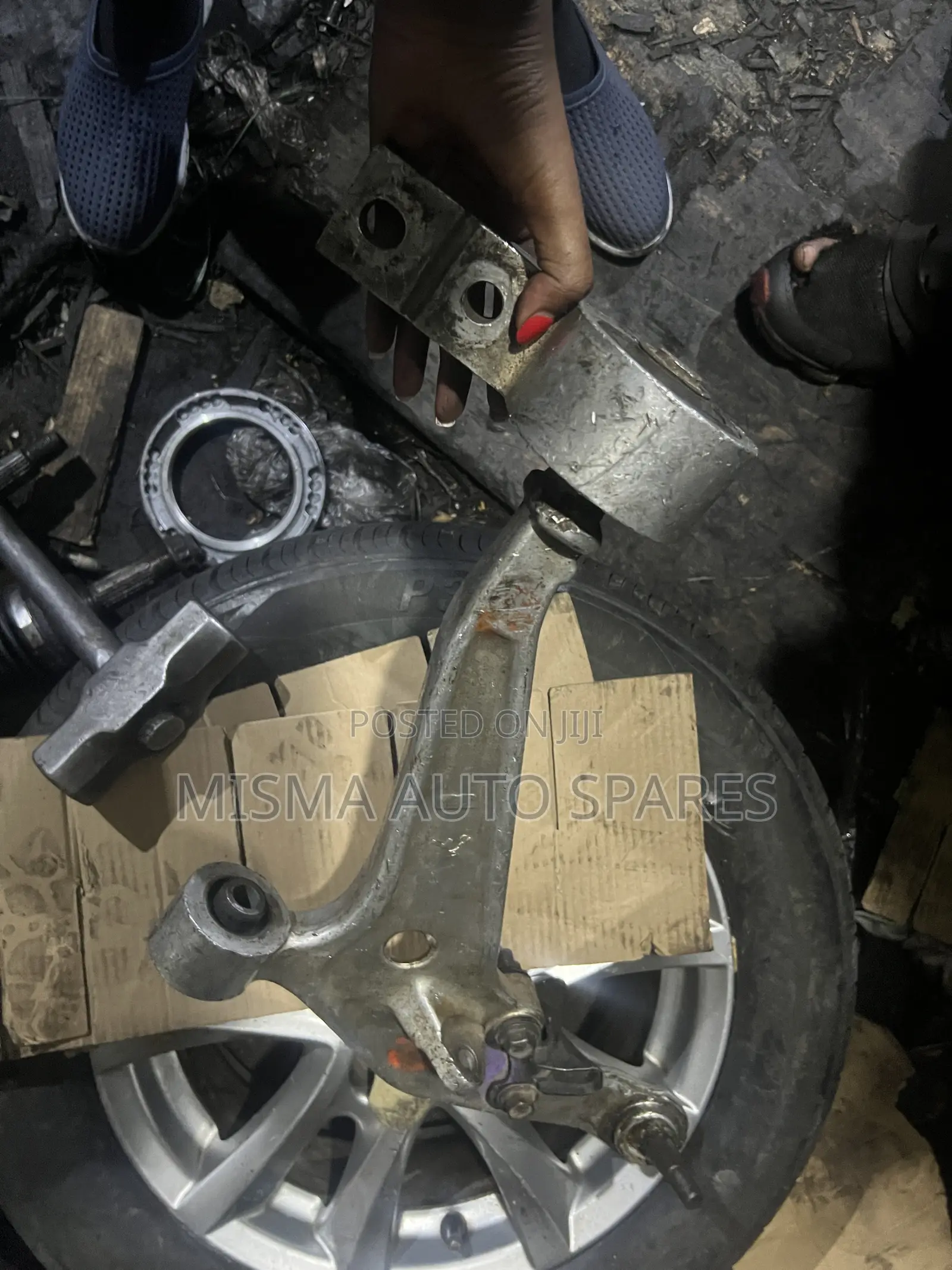 Control Arm Extrail T30