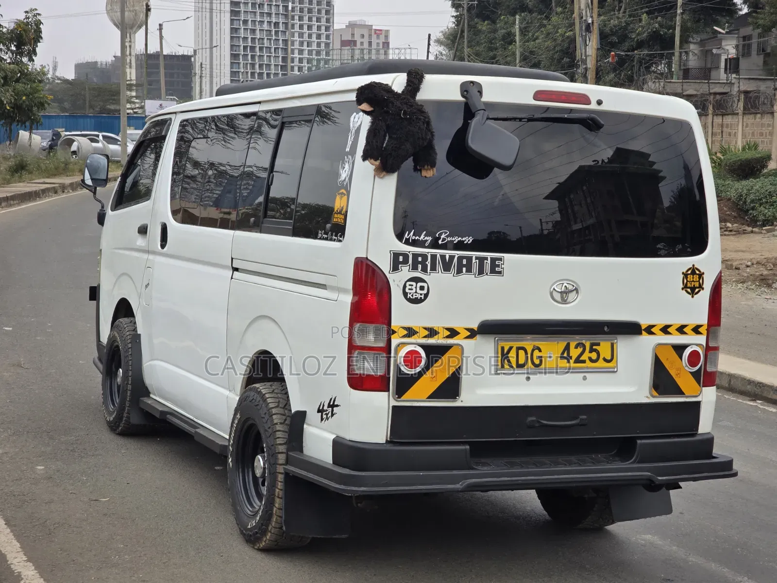 Toyota HiAce 2015 White