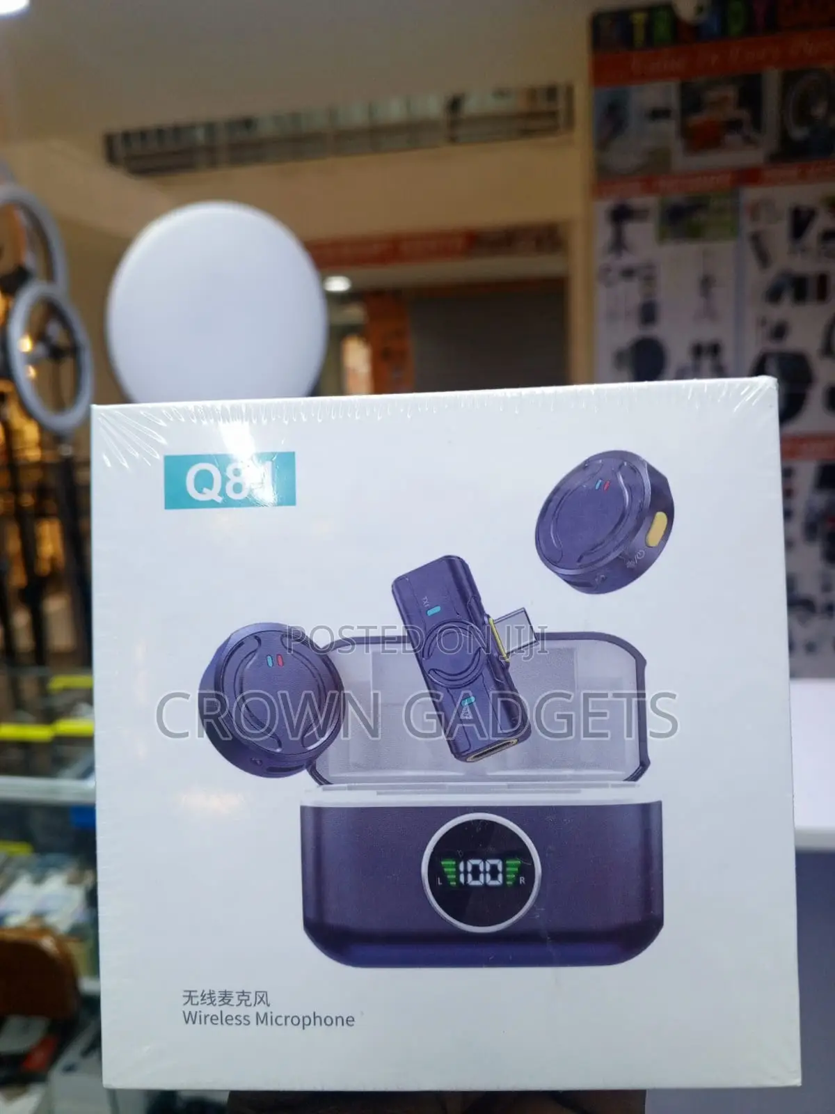 Q81 Wireless Lavalier Mic for Video Recording Streaming