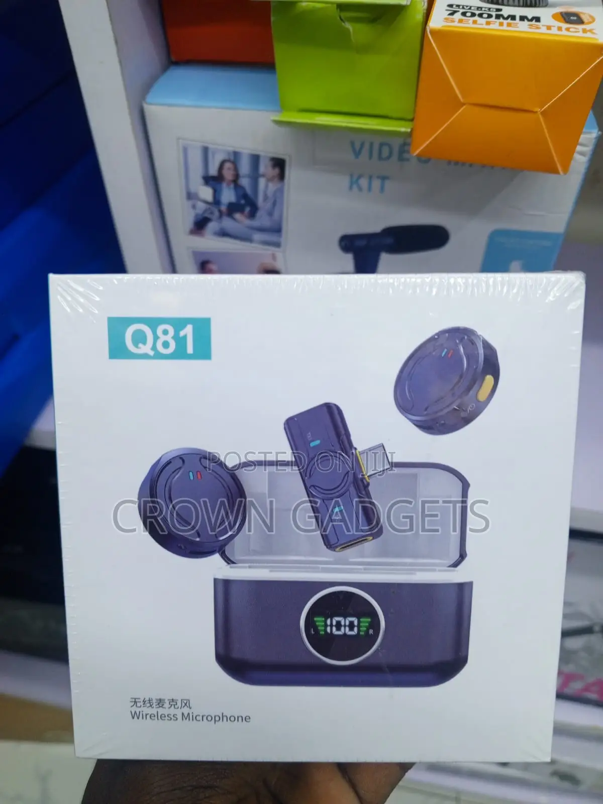 Q81 Wireless Lavalier Mic for Video Recording Streaming