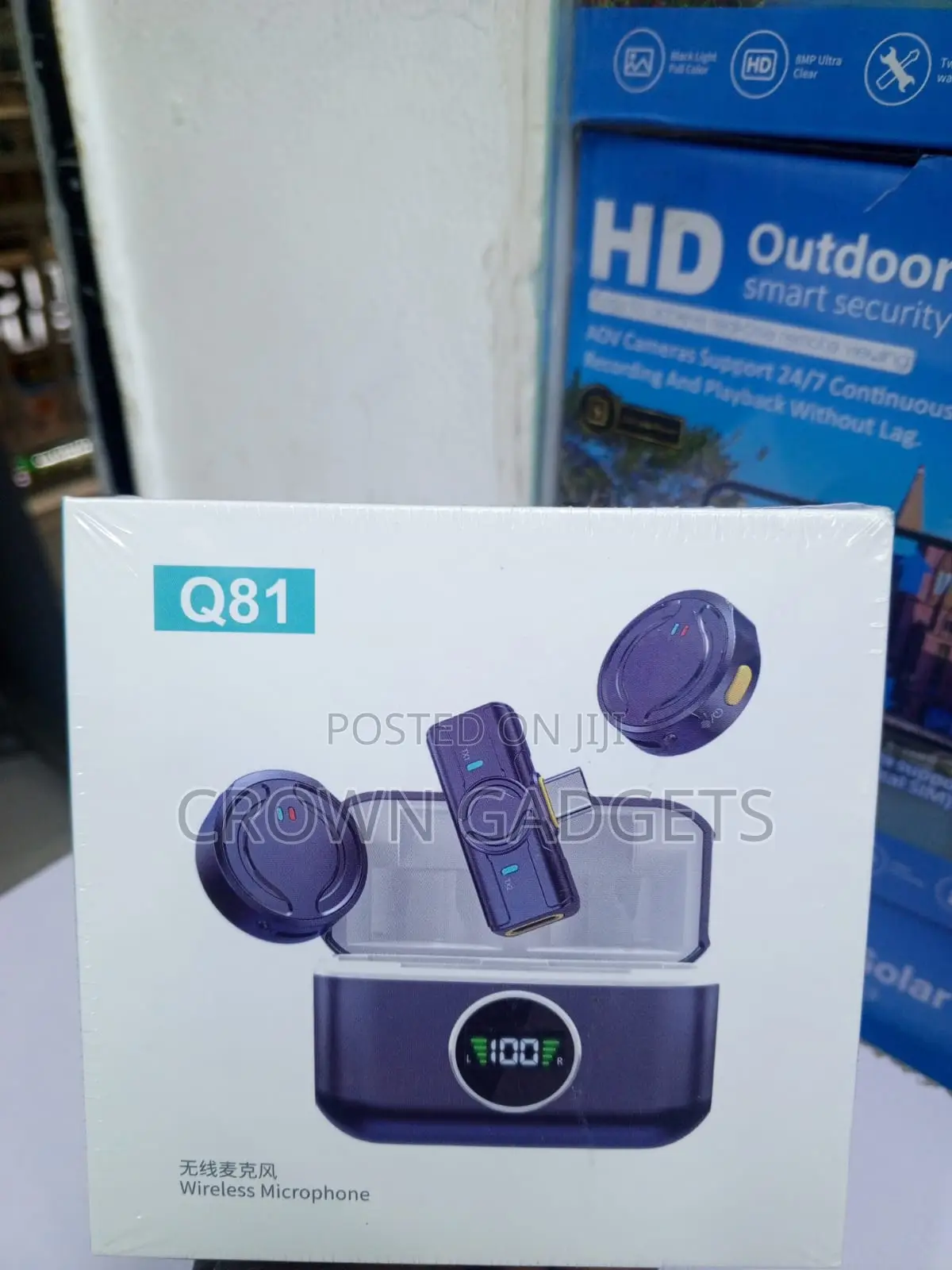 Q81 Professional Wireless Audio Kit for Content Creators