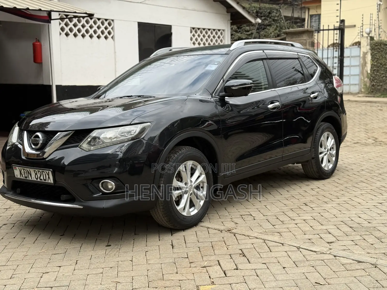 Nissan X-Trail 2016 Black