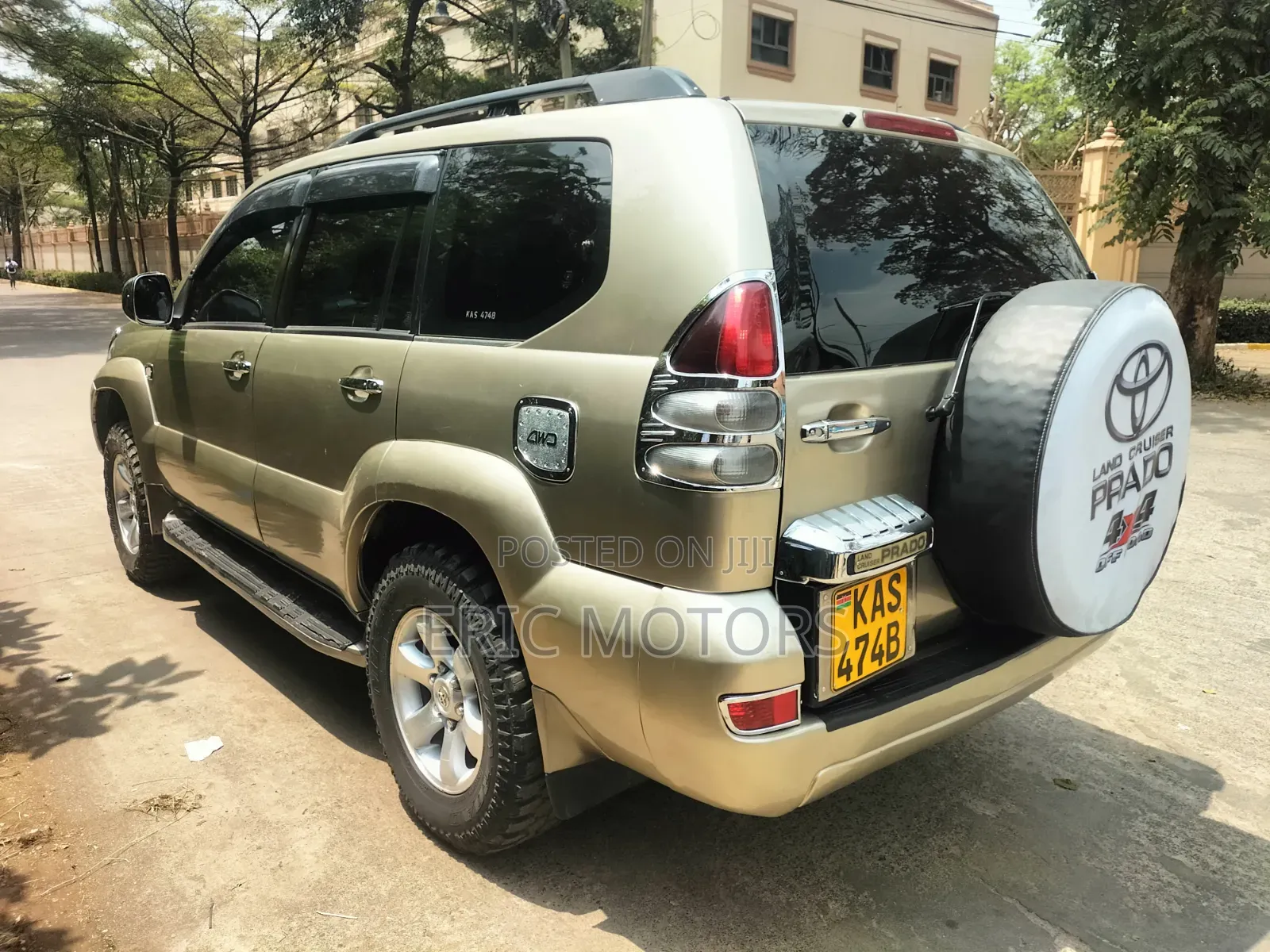Toyota Land Cruiser Prado 2006 Brown